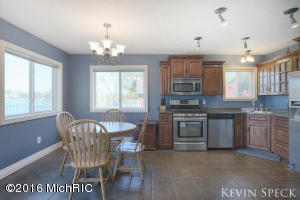 For Sale: 3785 Causeway Dr NE Lowell, MI 49331