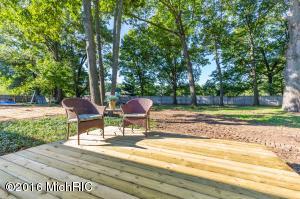 10830 Deerwood Dr SE