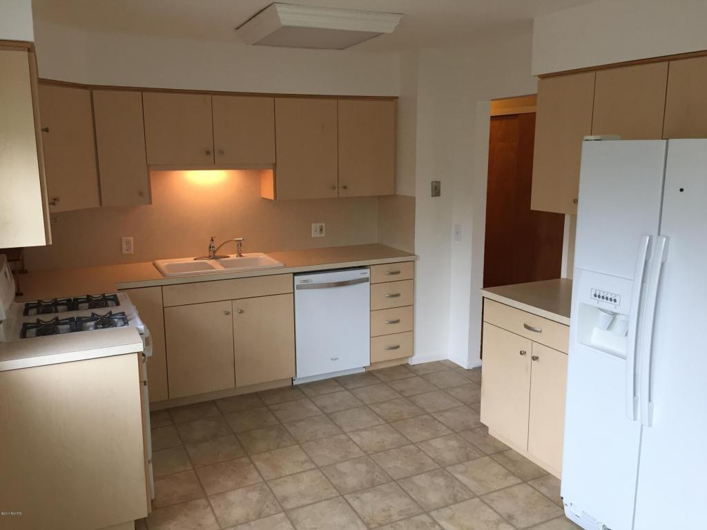 8374 N Jasonville Ct SE #50