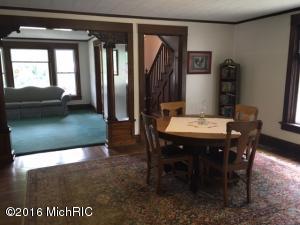 For Sale: 424 W Wheatland Ave Remus, MI 49340