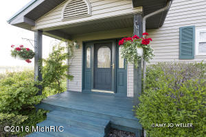 For Sale: 12999 Walter Trufant, MI 49347