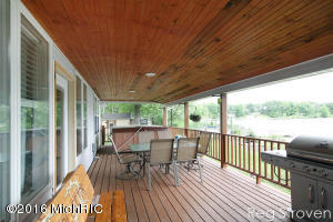 For Sale: 1977 Jorgen Dr Trufant, MI 49347