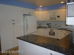 10913 Melanie Dr