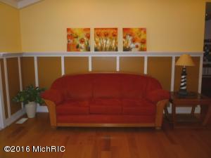 10913 Melanie Dr