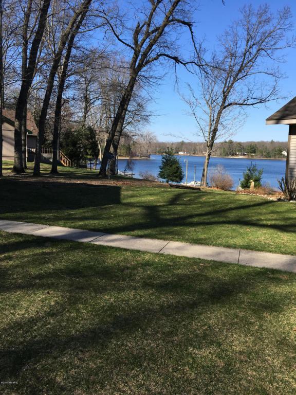 350 S Maple Rd