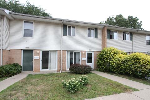 1125 Douglas