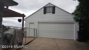 For Sale: 5708 Ivanrest Ave SW Grandville, MI 49418