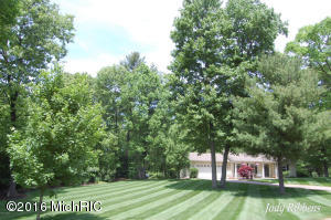 For Sale: 3476 Autumn Wood Dr Hamilton, MI 49419