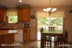 For Sale: 3476 Autumn Wood Dr Hamilton, MI 49419