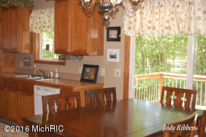 For Sale: 3476 Autumn Wood Dr Hamilton, MI 49419