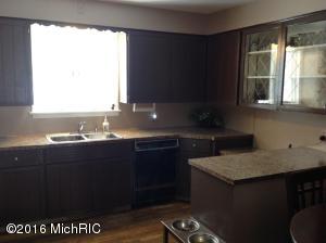 For Sale: 6058 146th Ave Holland, MI 49423