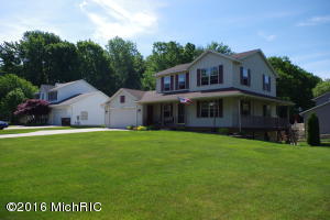 For Sale: 4108 Quail Run Dr Hudsonville, MI 49426