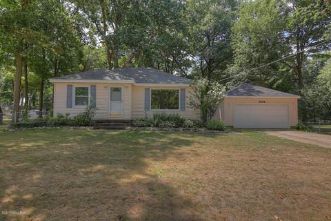 6837 28th Ave