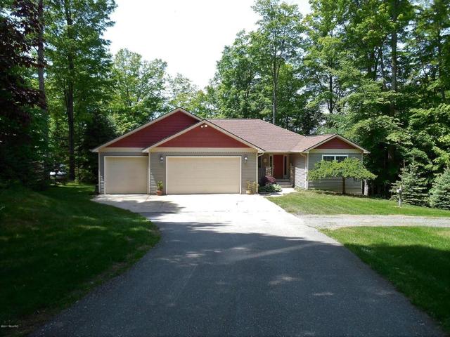 124 Harbor Dr
