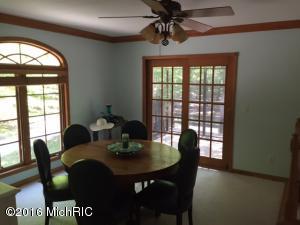 For Sale: 3340 Winnetaska Rd Muskegon, MI 49441