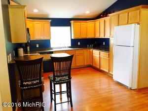 For Sale: 3284 Evanston Ave Muskegon, MI 49442