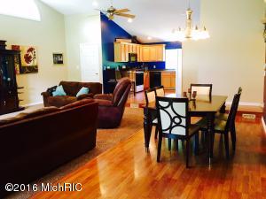 For Sale: 3284 Evanston Ave Muskegon, MI 49442
