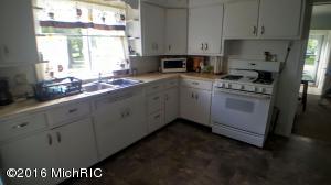 590 Catawba Ave