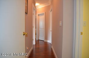 For Sale: 15009 Thoroughbred Run Spring Lake, MI 49456