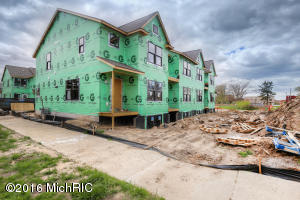 For Sale: 457 La Grave Ave SE #APT 15 Grand Rapids, MI 49503
