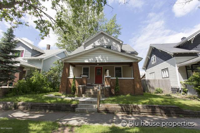 1665 Fremont Ave NW