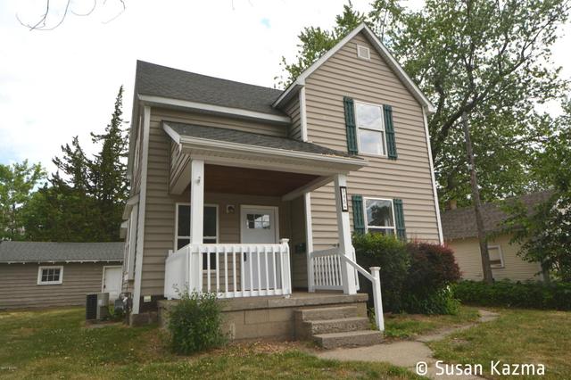 1318 Carman Ave NE