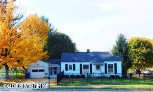 2237 Fuller Ave NE