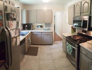 For Sale: 2221 Burchard St SE Grand Rapids, MI 49506
