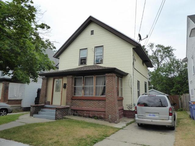 920 Burton St SE