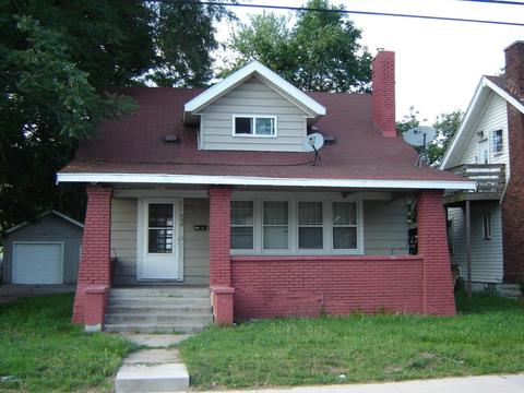 1722 College Ave SE