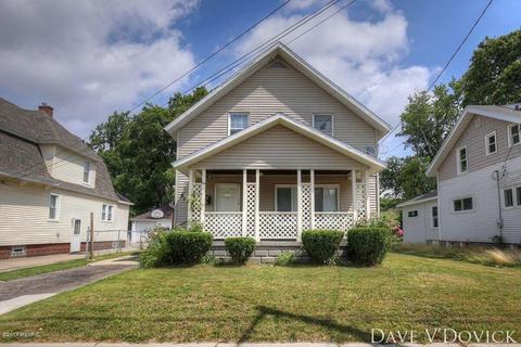1722 College Ave SE