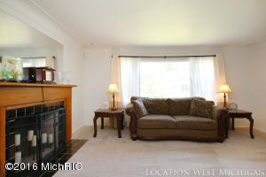 For Sale: 2257 College Ave SE Grand Rapids, MI 49507