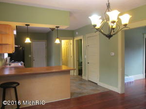 217 Rose SW
