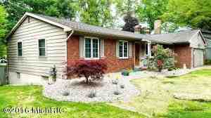 For Sale: 4635 Grenadier Dr SW Wyoming, MI 49509