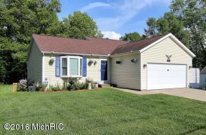 For Sale: 2650 Cornelia Ave NW Grand Rapids, MI 49544