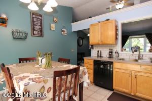 For Sale: 2650 Cornelia Ave NW Grand Rapids, MI 49544