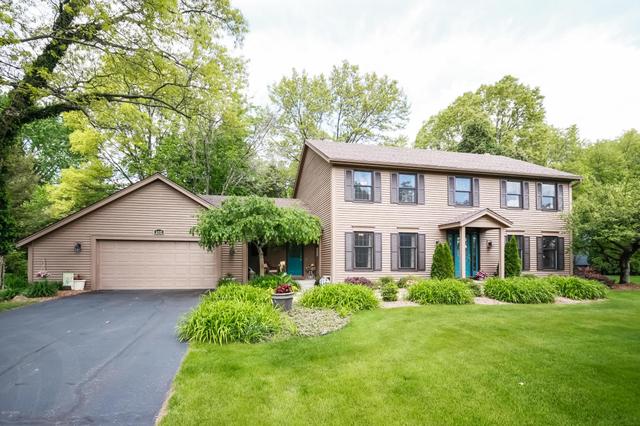 2885 Cascade Springs Dr SE