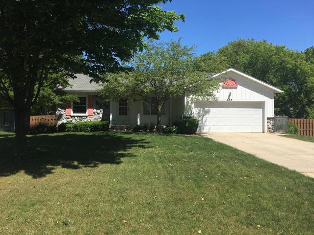 1262 Falling Brook Dr SE