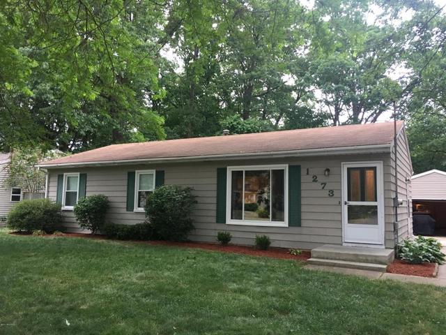 1262 Falling Brook Dr SE