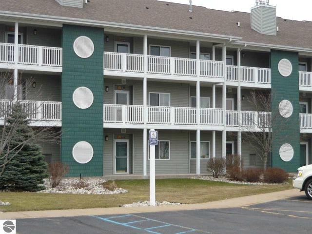 626 S Lake St #13