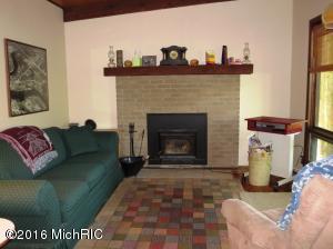 For Sale: 8929 Linden St Evart, MI 49631