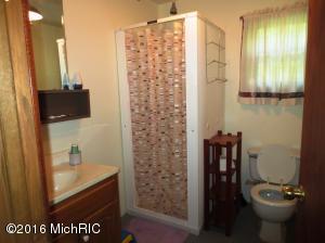 For Sale: 8929 Linden St Evart, MI 49631