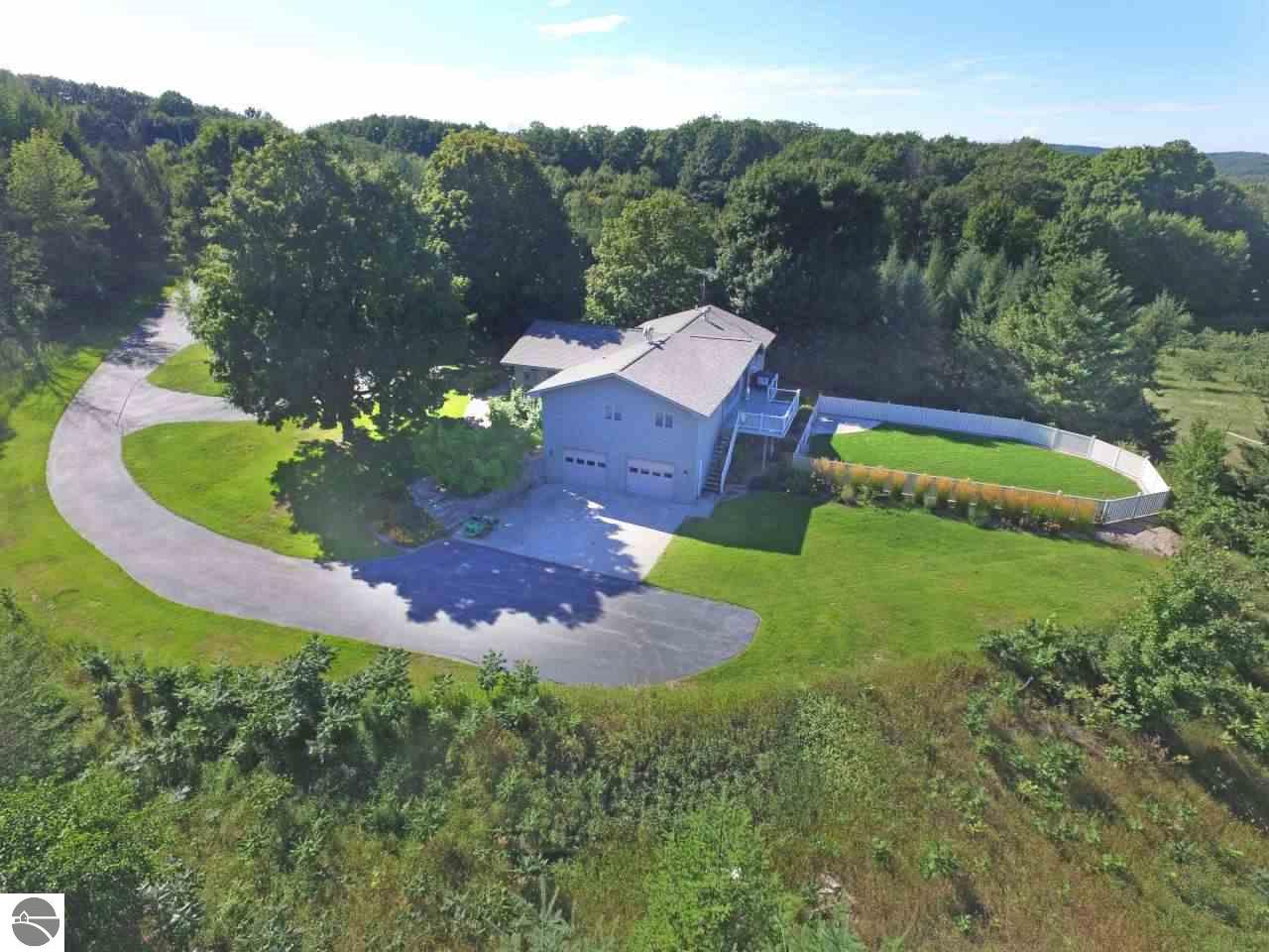 1225 Forrester Rd