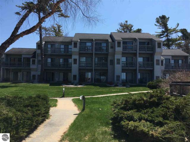 5553 Golfview Ct #38