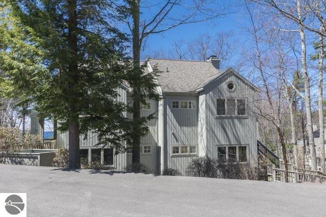 19 Brook Hill Condo #19-C