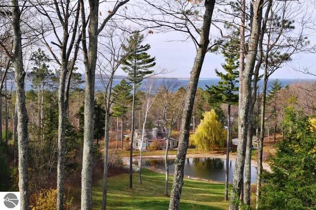 19 Brook Hill Condo #19-C