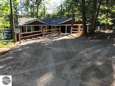 3978 Moonlight Bay Trl
