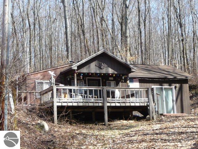1990 W Plum Valley Rd