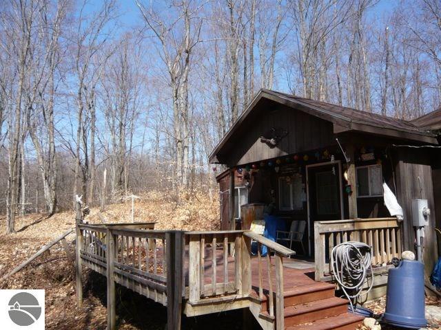 1990 W Plum Valley Rd