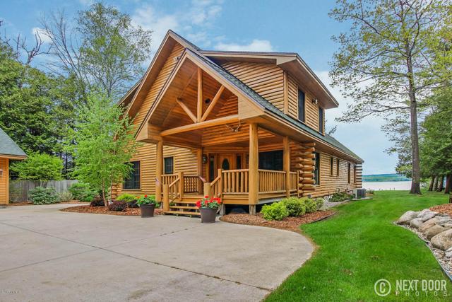 1477 Lakeshore Rd